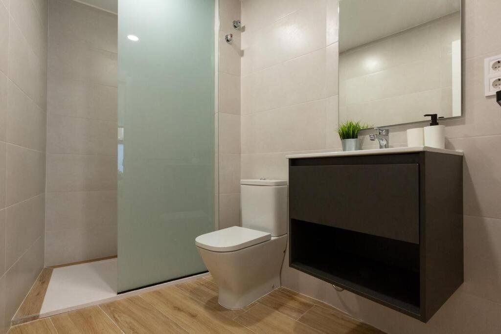 Apartamento Nuevo Loft En Playa Y Cerca Del Centro, Ac Y Wifi Valencia Exterior foto