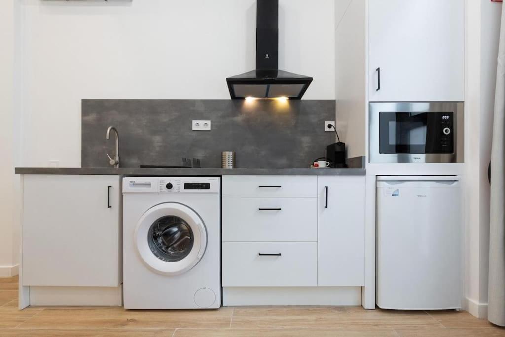 Apartamento Nuevo Loft En Playa Y Cerca Del Centro, Ac Y Wifi Valencia Exterior foto